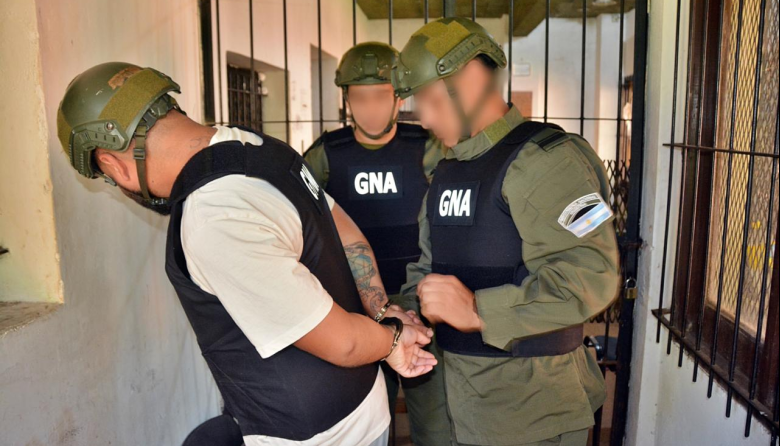 Racismo en Brasil: un argentino es detenido por fotografiar y enviar mensajes racistas a un niño