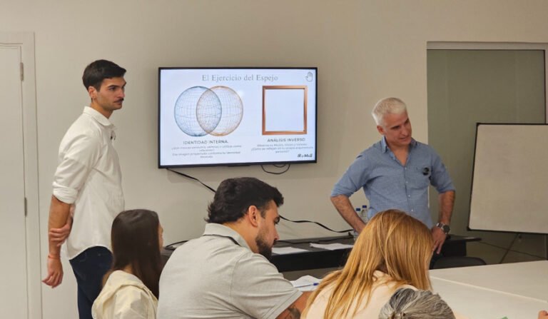 IR a MaS: El ciclo que impulsa a emprendedores de Necochea