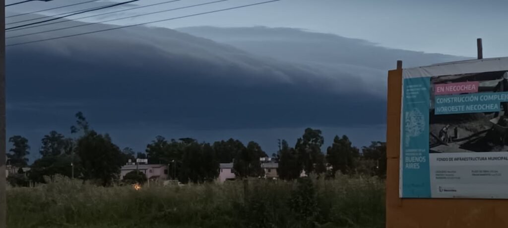 Lluvia y tormentas en Necochea y Quequén