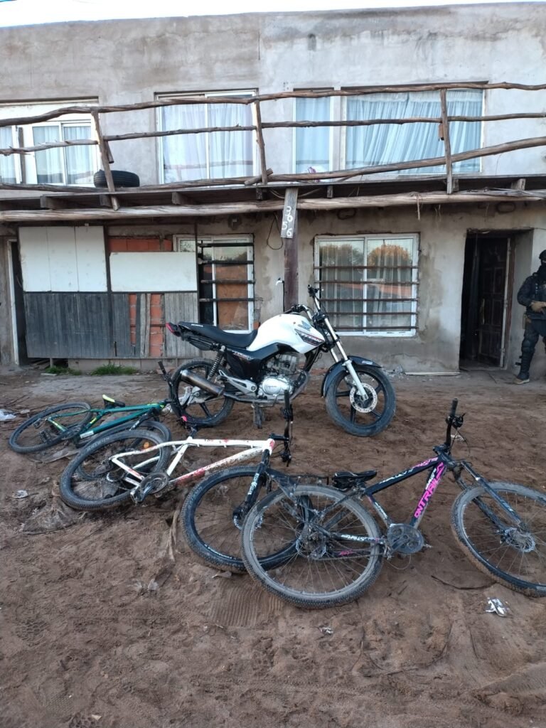 Allanamientos por picadas ilegales en Quequén y Necochea