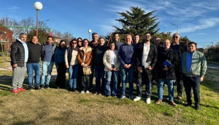Intendentes y dirigentes de la sexta alientan el debate de una ‘coparticipación inversa’