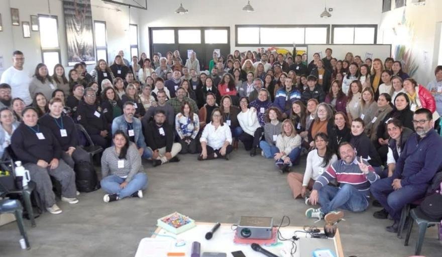Andrea Cáceres encabezó en Tandil una clínica regional de formación para trabajadores de dispositivos convivenciales