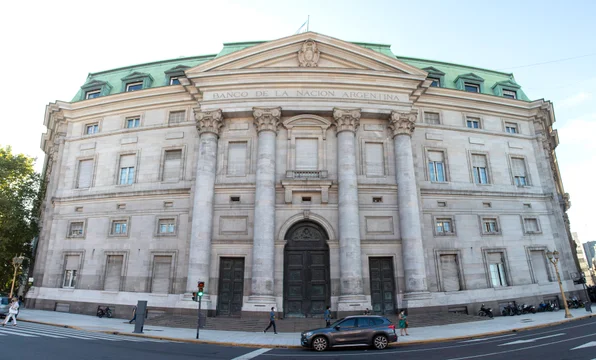 Banco Nación lanza préstamos para cancelar deudas con tarjetas de crédito