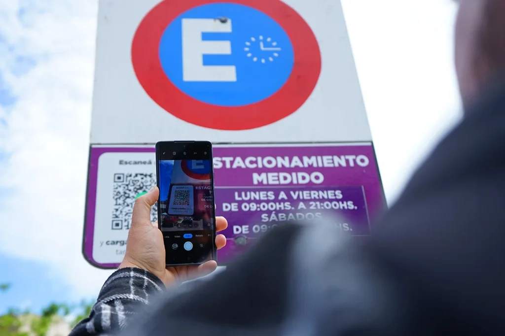 Estacionamiento medido el 25 de mayo