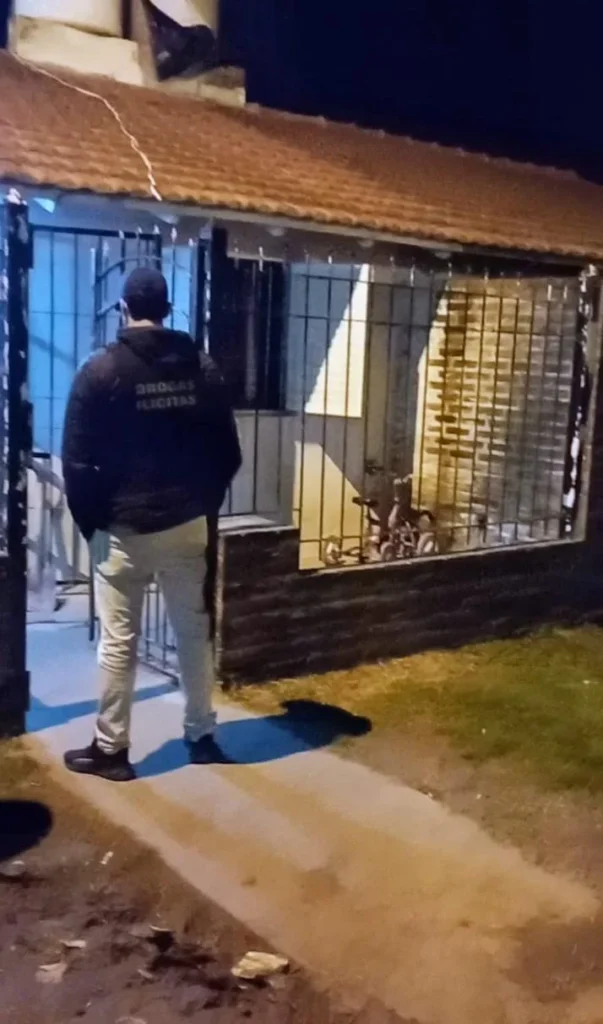 Detienen a un hombre que vendía droga por delivery