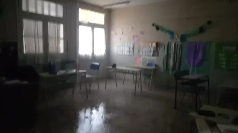 Inundaciones en la Escuela 10 de Necochea