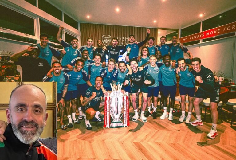 El necochense Germán Castaños celebra el título del Arsenal en la Premier League 2025/26
