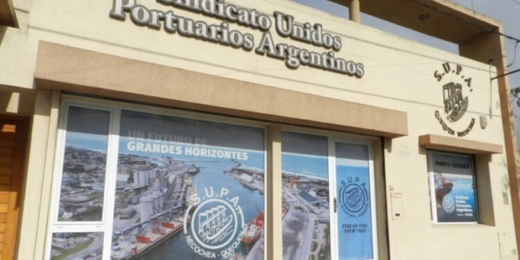 La Federación de Estibadores Portuarios sesionó en Necochea y anticipó acciones judiciales contra la reforma laboral