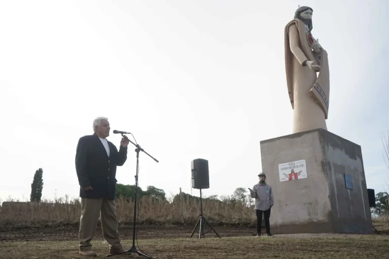 Acto conmemorativo en el monumento al Sagrado Corazón de Jesús