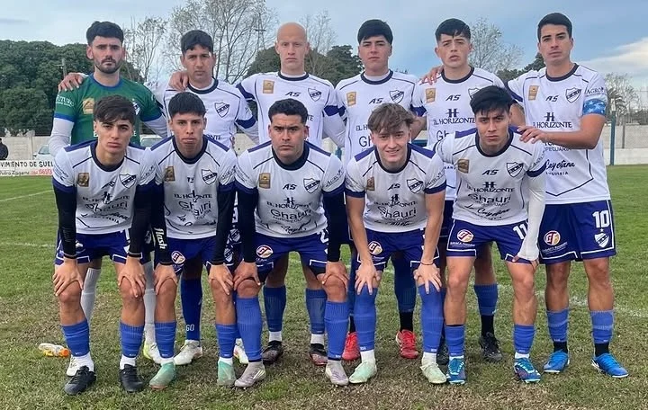 Independiente SC y Defensores PQ destacan en la Liga Necochea de Fútbol