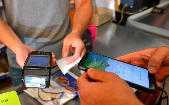 Cuenta DNI renueva sus beneficios de julio con aumentos en los topes de reintegro y cuotas sin interés