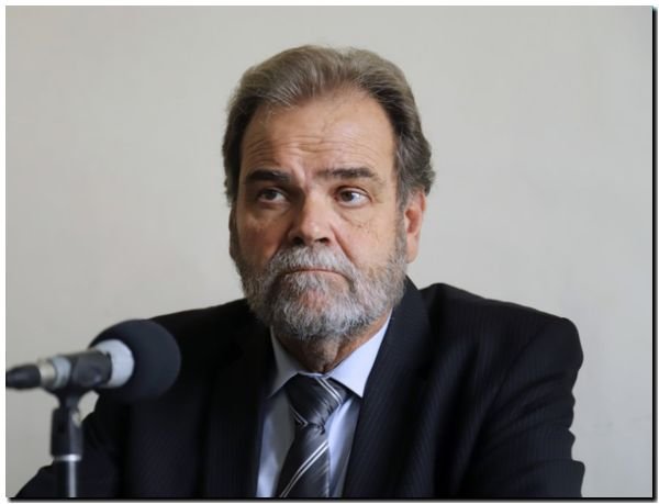 Crisis indefinida en PAMI: Alerta de Eugenio Semino
