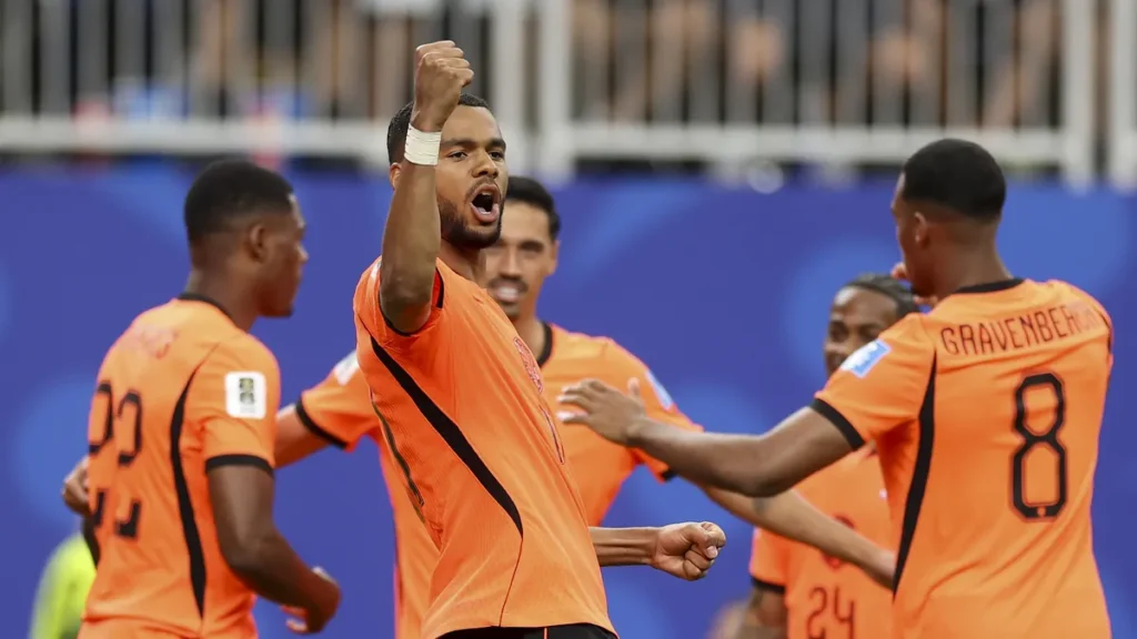 Países Bajos golea 5-1 a Suecia