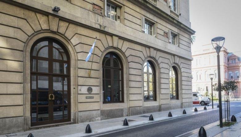 Milei aumenta nuevamente fondos para la SIDE y destina $7,5 mil millones a gastos reservados