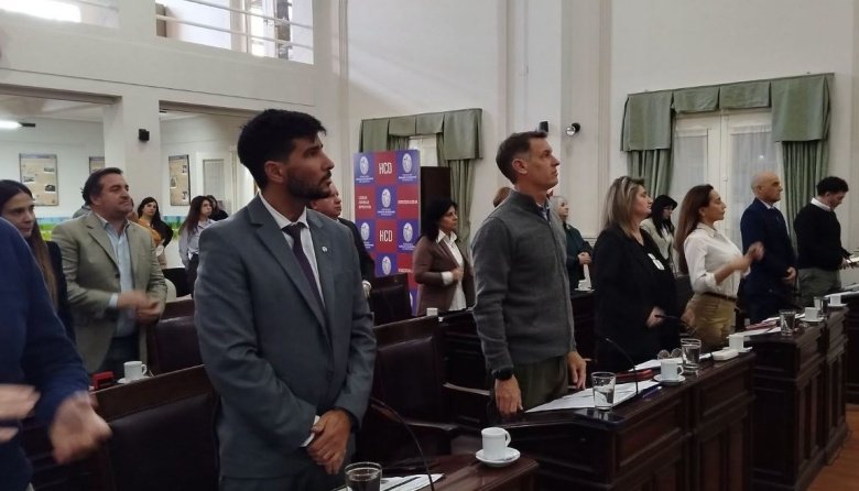El Concejo aprobó un nuevo aumento del boleto: viajar en colectivo costará $1.900