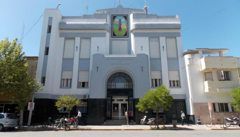 Municipalidad de Necochea promulga ordenanza de protección animal con veto parcial