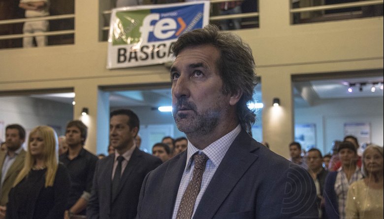 Alejandro Issin anota en la carrera hacia la Intendencia de Necochea