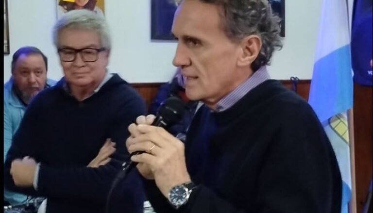La interna del PJ se despliega en Necochea: reproches y tensión en la visita de Katopodis