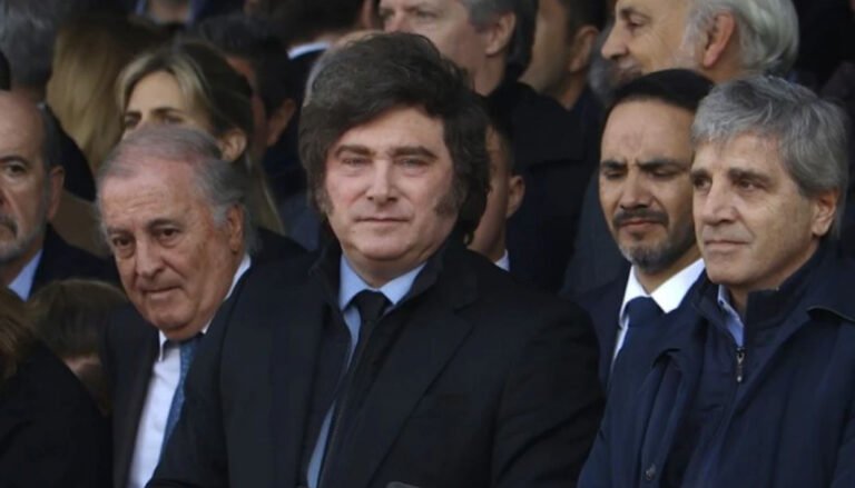 La confianza de los jóvenes en el gobierno de Javier Milei se desploma