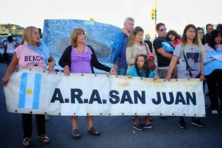 ARA San Juan: condenan a un ex oficial y absuelven a otros tres en el juicio por el hundimiento del submarino