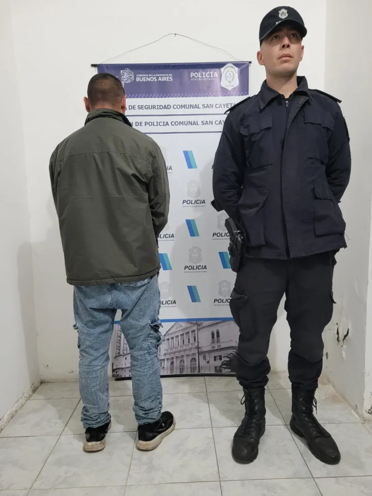 Detienen a hombre con pedido de captura