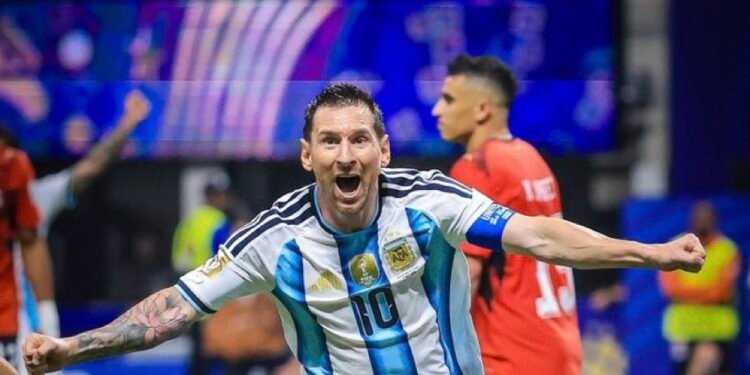 Argentina vence a Egipto