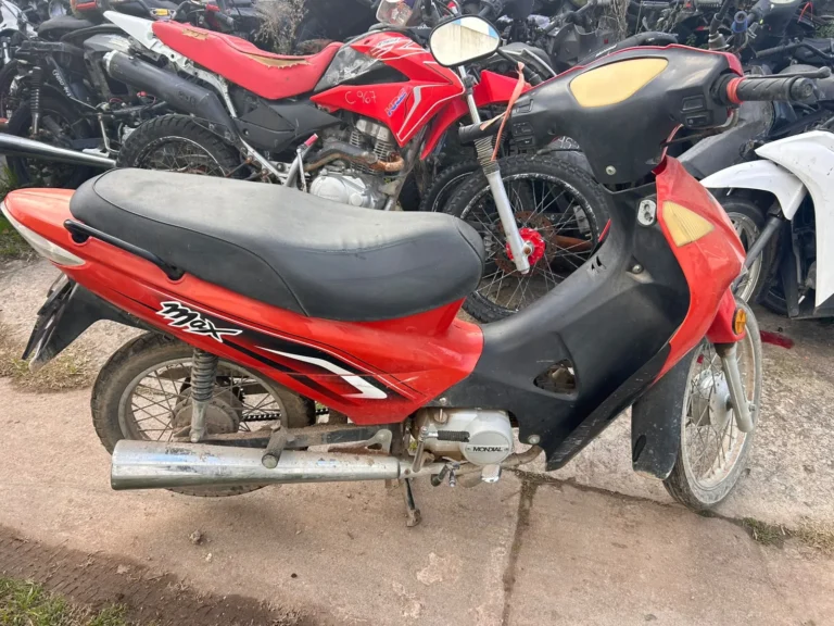 Atraparon a un hombre y recuperaron una moto sustraída