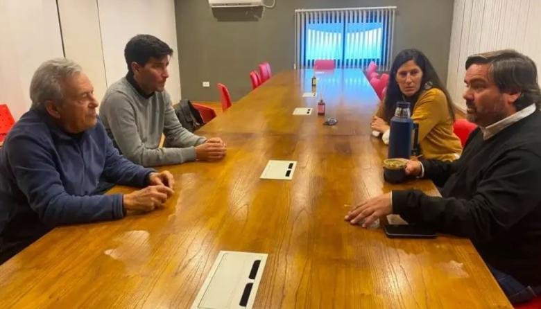 UCR Necochense se reúne con Emiliano Balbín para afianzar el protagonismo en el interior
