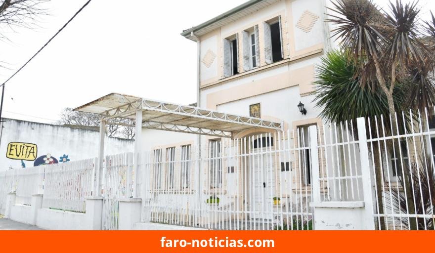 Duelo en el Jardín Evita por la muerte de Anita