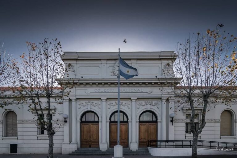 A 40 años de su muerte, Necochea rinde homenaje a Jorge Luis Borges
