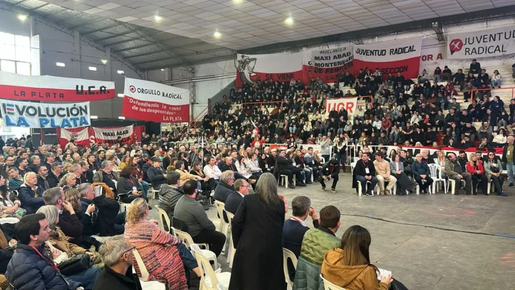 Convención del radicalismo: Unidad ante la disidencia