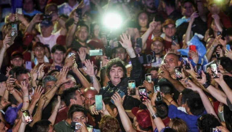El Gobierno de Milei teme perder su perfil ‘anticasta’ y proyecta miedos electorales