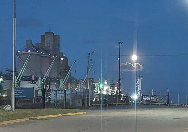 Gobierno y prácticos llegan a un acuerdo: rebaja de tarifas y fin del paro