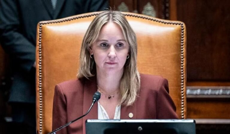 Clara Muzzio abrió la Legislatura a una red internacional antiderechos