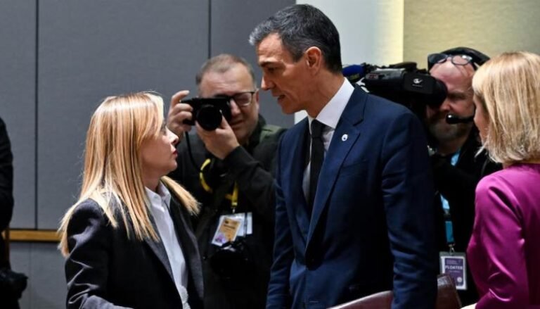 España exige a Italia eliminar controles fronterizos