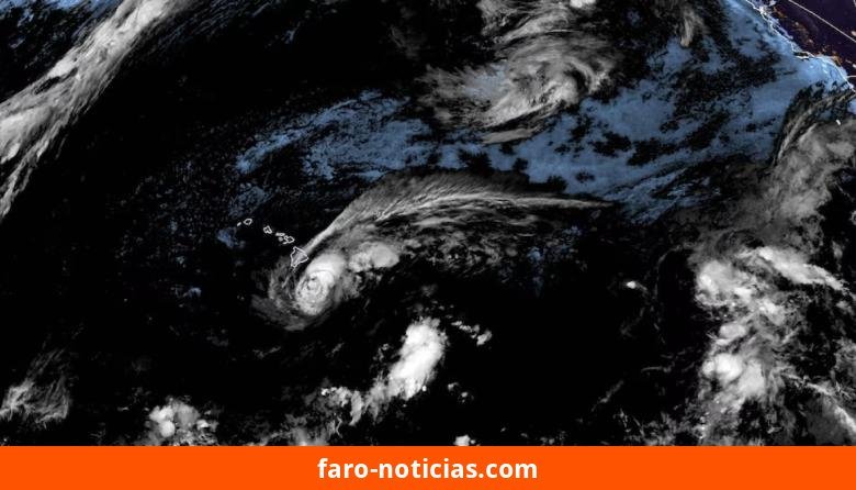 La tormenta Lala se convirtió en huracán y avanza hacia Hawái con vientos de hasta 120 kilómetros por hora
