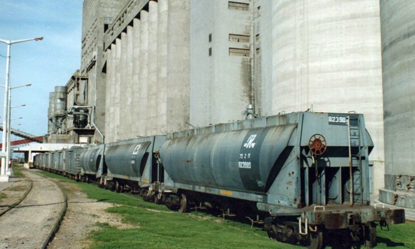 Intendentes de la región reclaman por el tren de carga