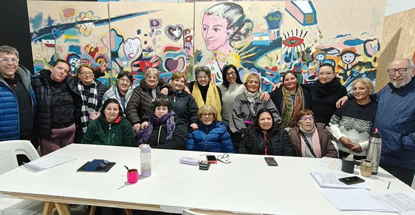 Andrea Cáceres refuerza la gestión territorial con el encuentro de manzaneras en Necochea y Quequén