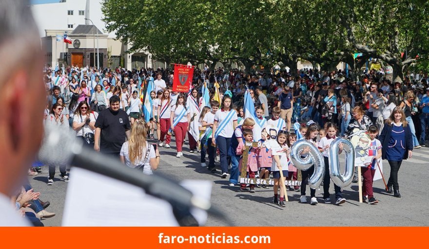 Necochea celebra sus 145 años con desfile cívico del 12 de octubre y abre inscripciones