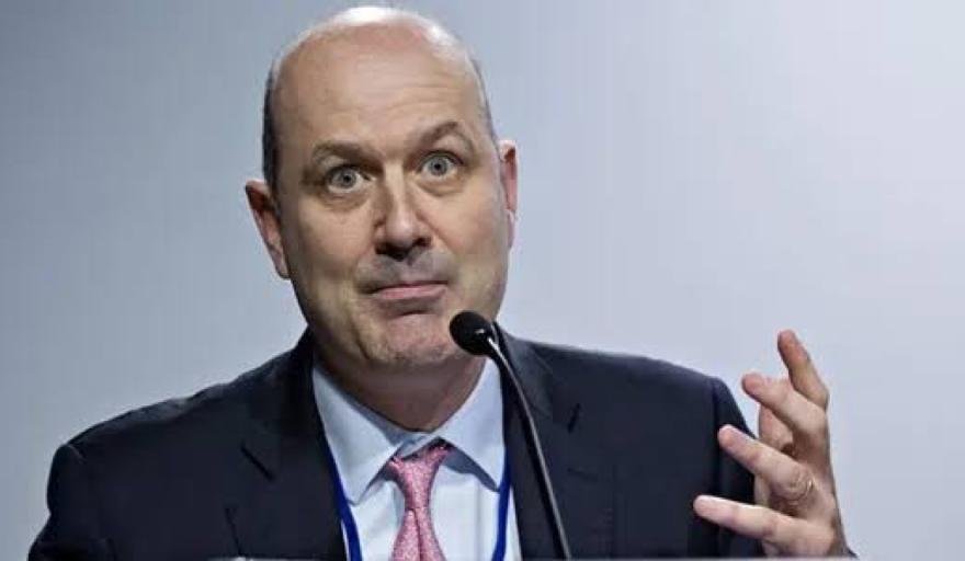 Ministerio de Desregulación: Sturzenegger es insultado en Unicenter de Martínez