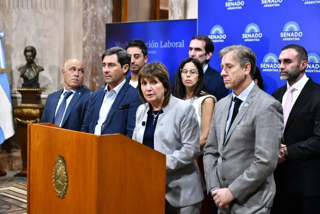 Senado aprueba agenda para discutir reforma del Banco Central y el régimen de Zonas Frías