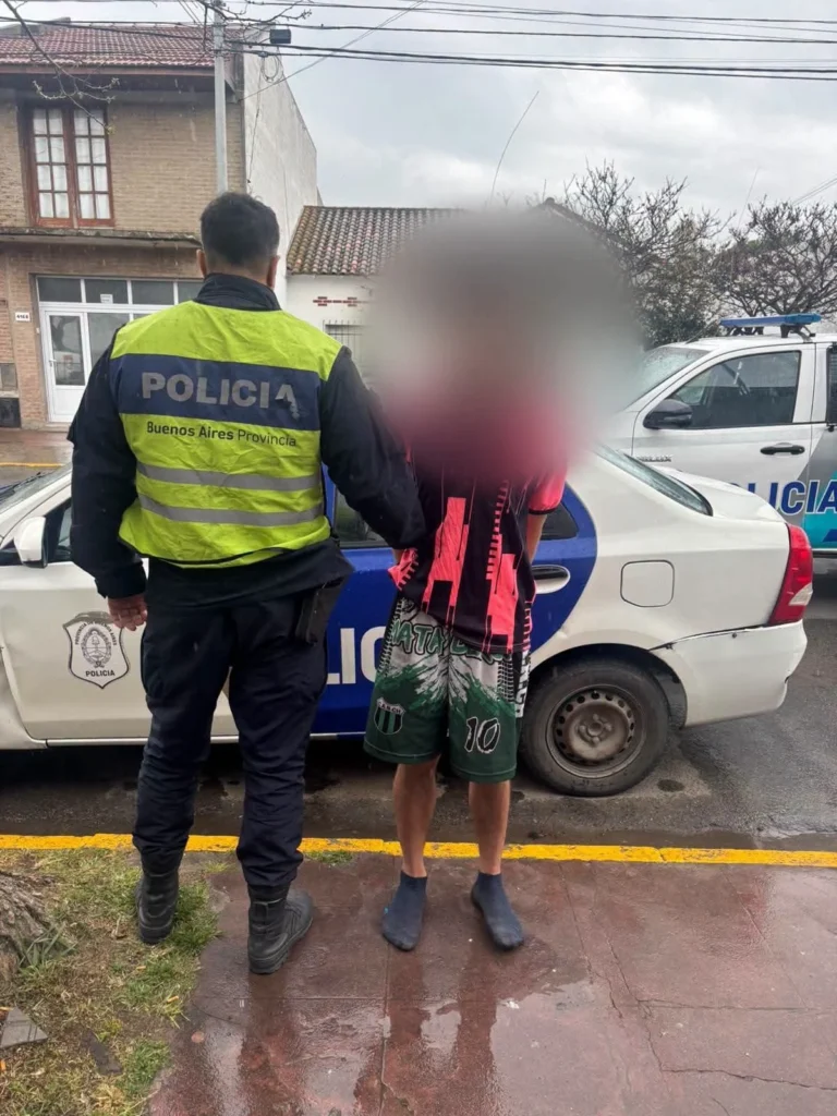 Policía de Necochea recupera celular robado y detiene al autor en Quequén