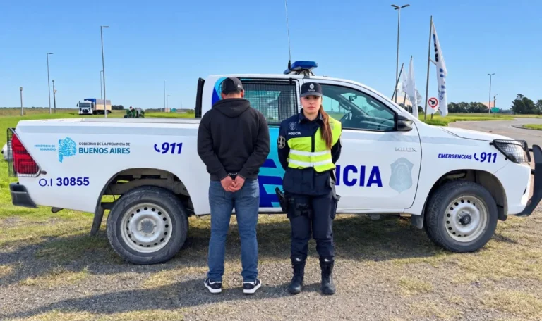 Secuestran marihuana en control policial en la intersección de la Ruta 228 y Ruta 75