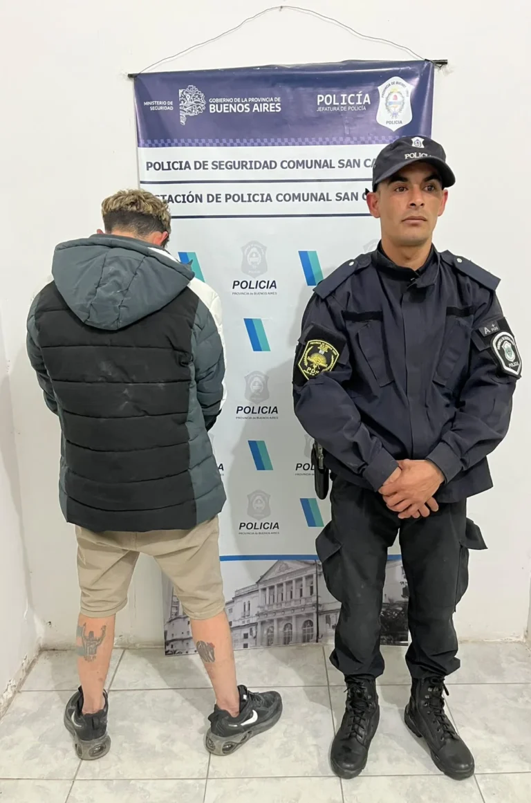Detención de pasajero alterado en la Terminal de Ómnibus de San Cayetano tras denuncia de conductores de Plusmar
