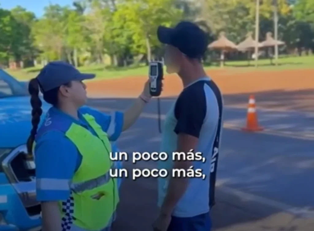 Conductor con 2,63 g/l de alcohol en sangre solicita abogado y enfrenta sanciones en Necochea