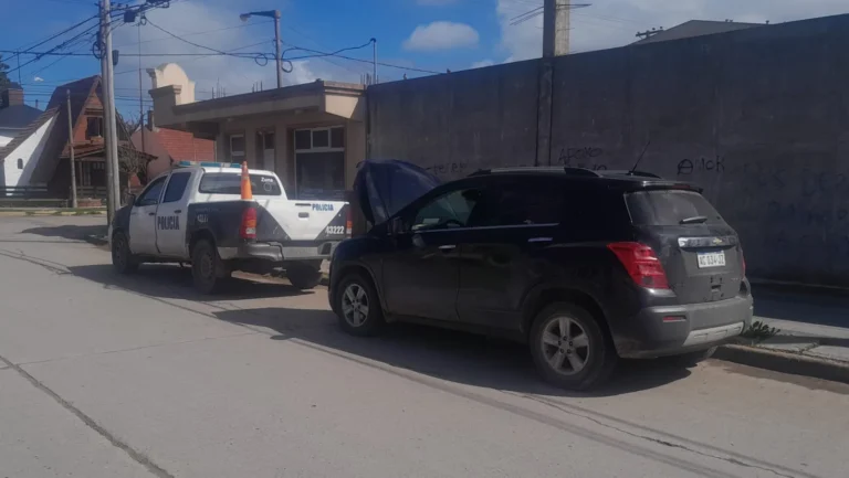 Policía de Necochea recupera Chevrolet Tracker con pedido de secuestro por robo automotor