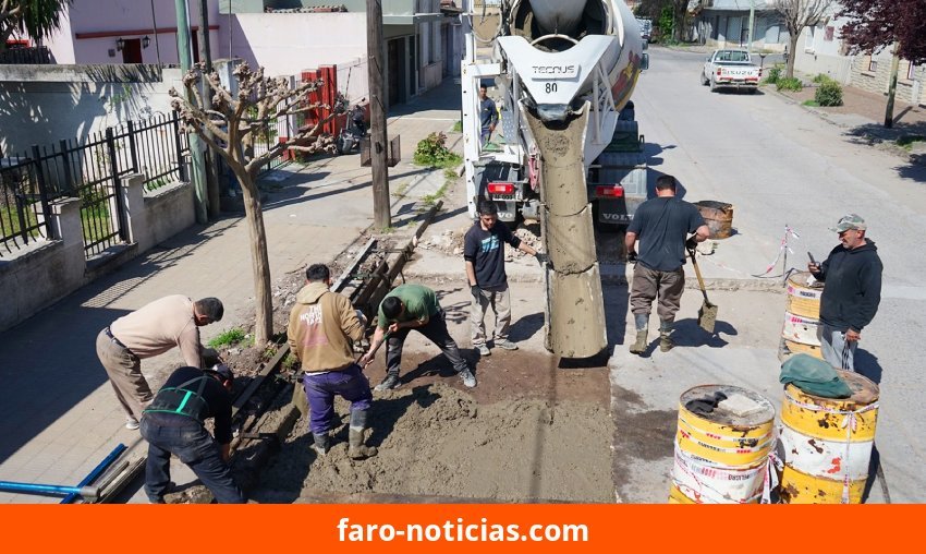 Municipalidad de Necochea avanza con el plan de bacheo urbano y mejora del drenaje pluvial