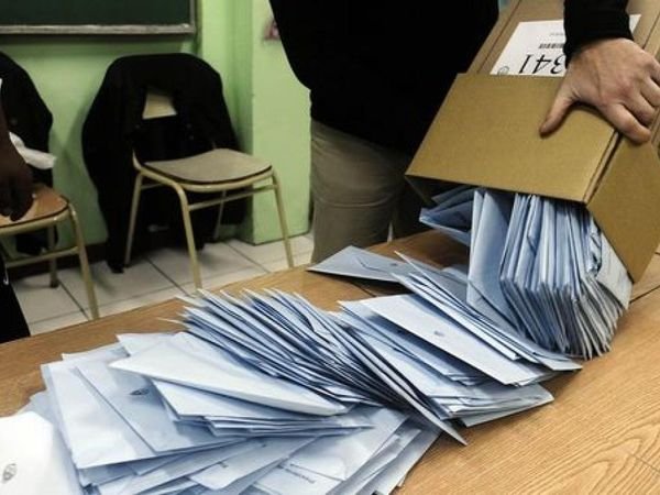 Crónicas en domingo: reflexiones sobre la democracia y la participación ciudadana en Necochea