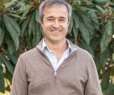 El intendente Pablo Barrena anuncia la visita del gobernador Axel Kicillof a Lobería con entrega de escrituras, netbooks y una ambulancia
