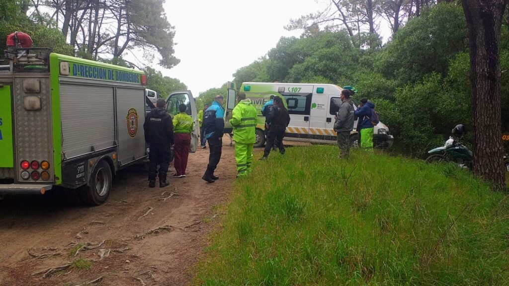 Operativo conjunto de la Comisaría Tercera y la municipalidad localiza a adulto mayor desaparecido en el Parque Miguel Lillo